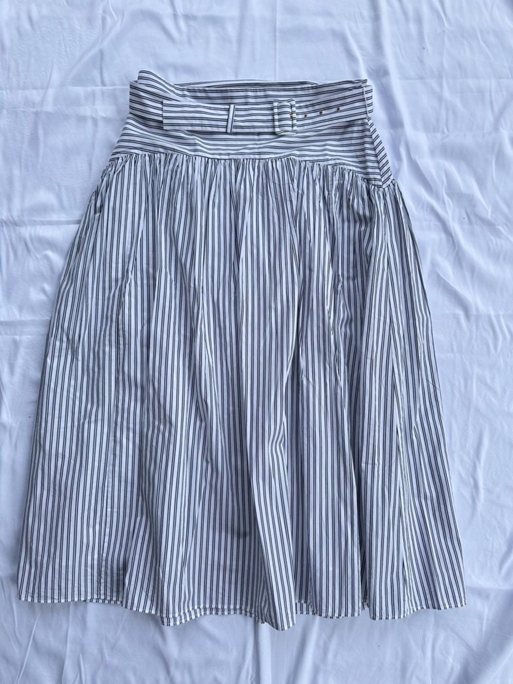 Ann Taylor White and Black Striped Midi Skirt with Belt